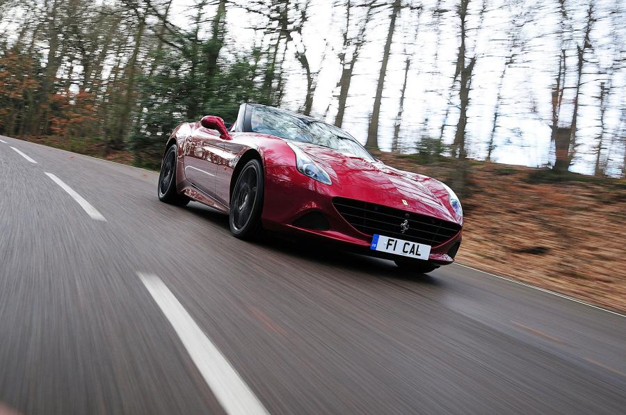  Ferrari California T 2014 года  (UK) (фото 9 из 14)